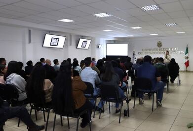 IEEQ recibe capacitación para prevenir el acoso laboral