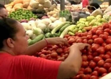 Jitomate seguirá al alza, dice Bocanegra Montes