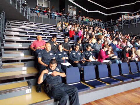 Impulsan vinculación de policías y sociedad