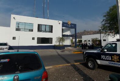 Protestan policías de Corregidora