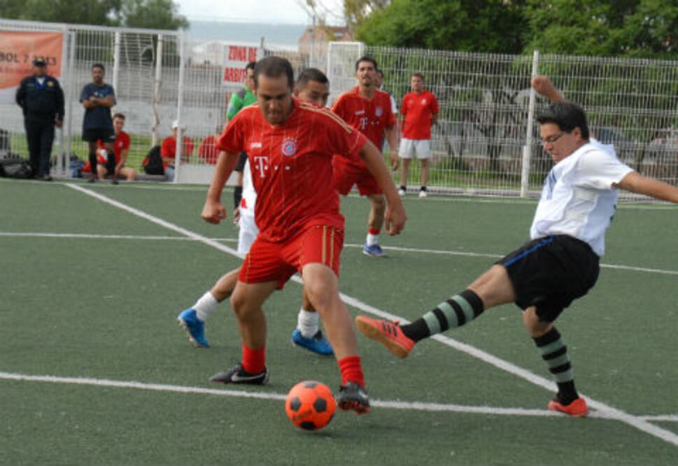 Guardia Municipal se corona