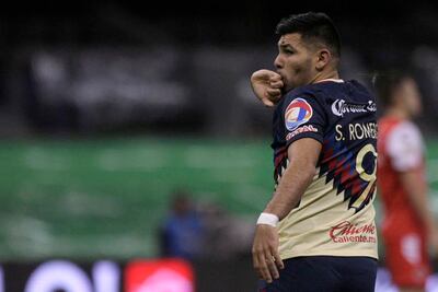 Romero recupera romance con fans