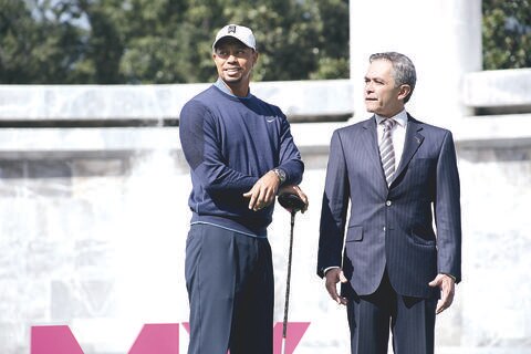 Woods, visitante distinguido en DF