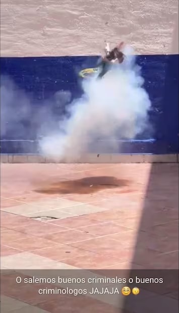 Estudiantes de Guanajuato hacen explotar a gato con pirotecnia (10/08/2025). Foto: Captura de pantalla