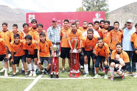 Deportivo Peñamiller es  campeón