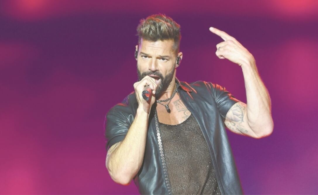 Sacerdote responde a Ricky Martin sobre el vientre de la Virgen María
