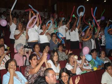 Festeja IMSS a derechohabientes de la tercera edad