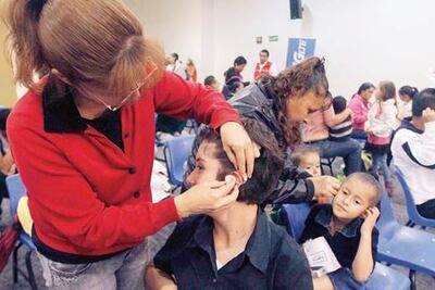 DIF: 3.5 mdp en auxiliares auditivos