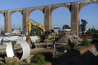 Terminarán obras públicas en tiempo