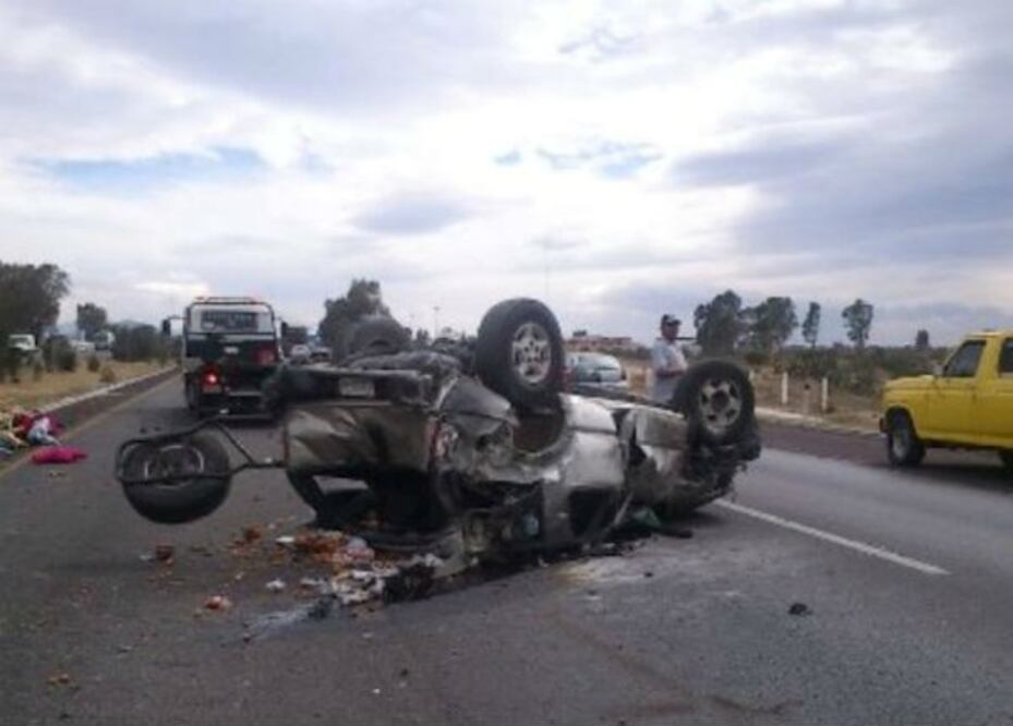 Pierde la vida en volcadura