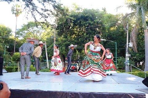 Promueven Charrería en la Alameda