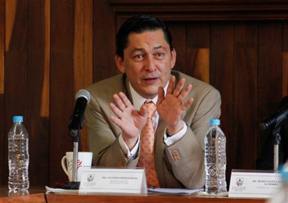 Edil justifica desvíos por deuda heredada