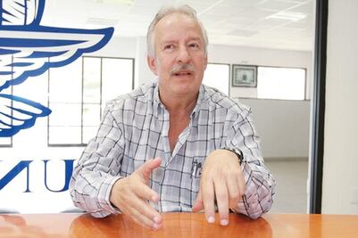 Calzada apoya la suspensión de funcionario