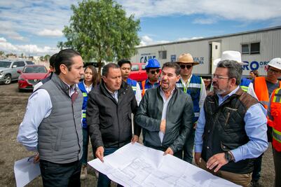 Supervisan avance en carretera estatal 210