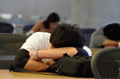 Dormir poco pone en riesgo la vida: UAQ