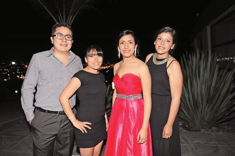 Festejan un logro más en su vida