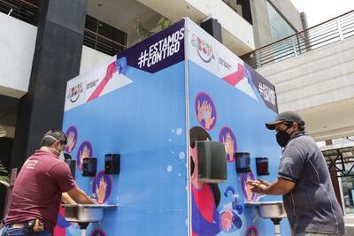 Con esta medida, queretanos lavan sus manos constantemente