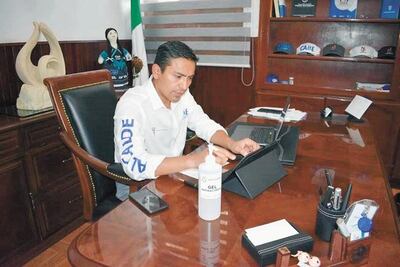 Aseguran que el alcalde de Pedro Escobedo no festejó su cumpleaños, durante la pandemia