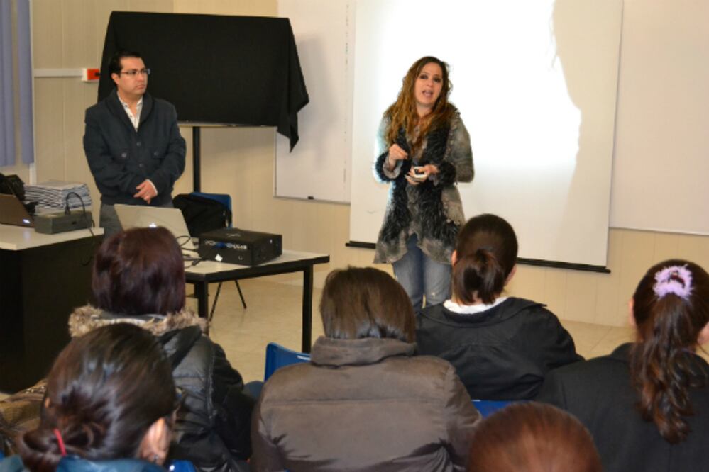 Imparten curso para tratar Ludopatía