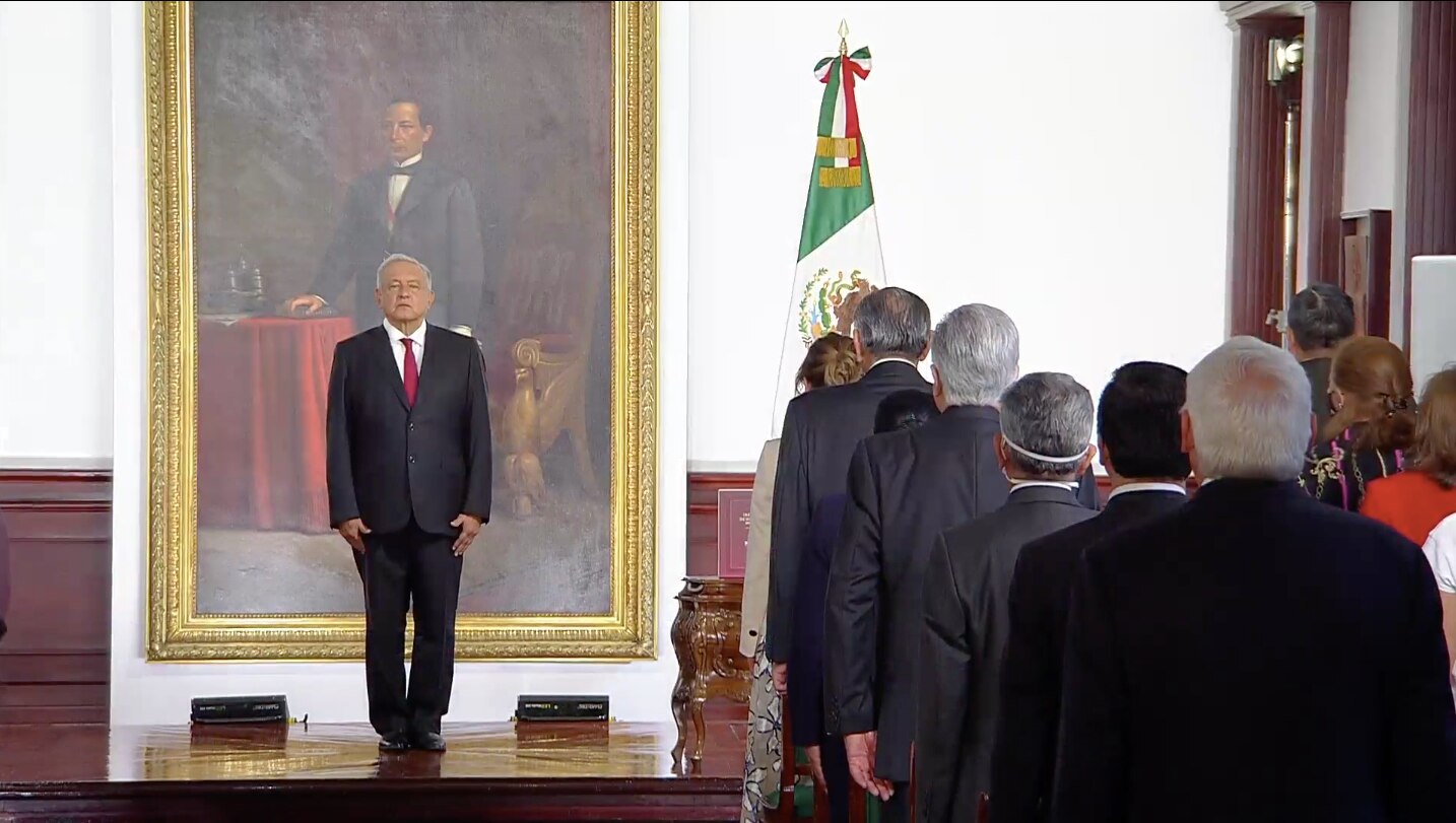 Opinión. Entre mentiras y lo arcaico