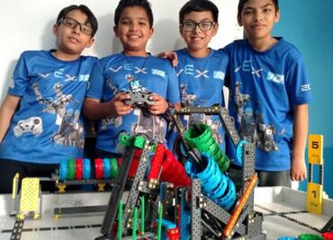Niños juntan dinero para concurso mundial de robótica