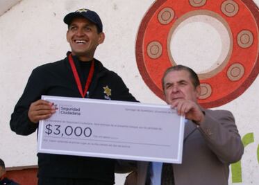 Gana Carrera del  día del Policía