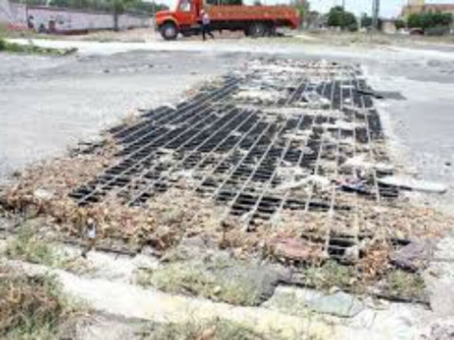 Limpian drenes en Corregidora