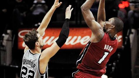 Bosh se  convierte en  figura