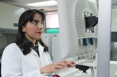 Analizan daño cognitivo por esclerosis múltiple