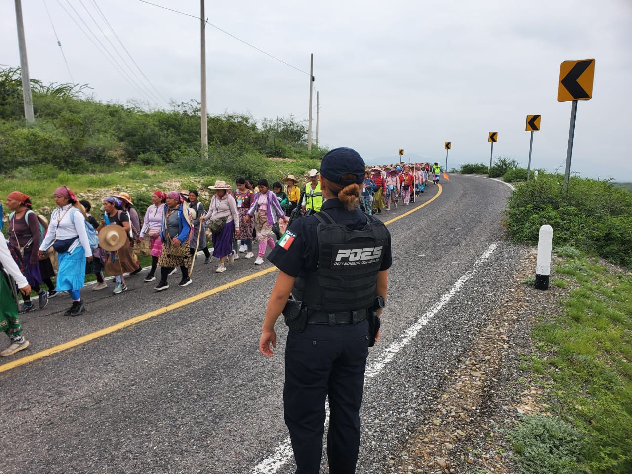 POES acompaña a las peregrinas rumbo al Tepeyac en Querétaro