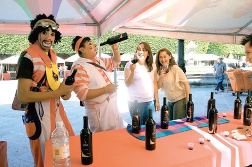 Comercios brindan diversidad