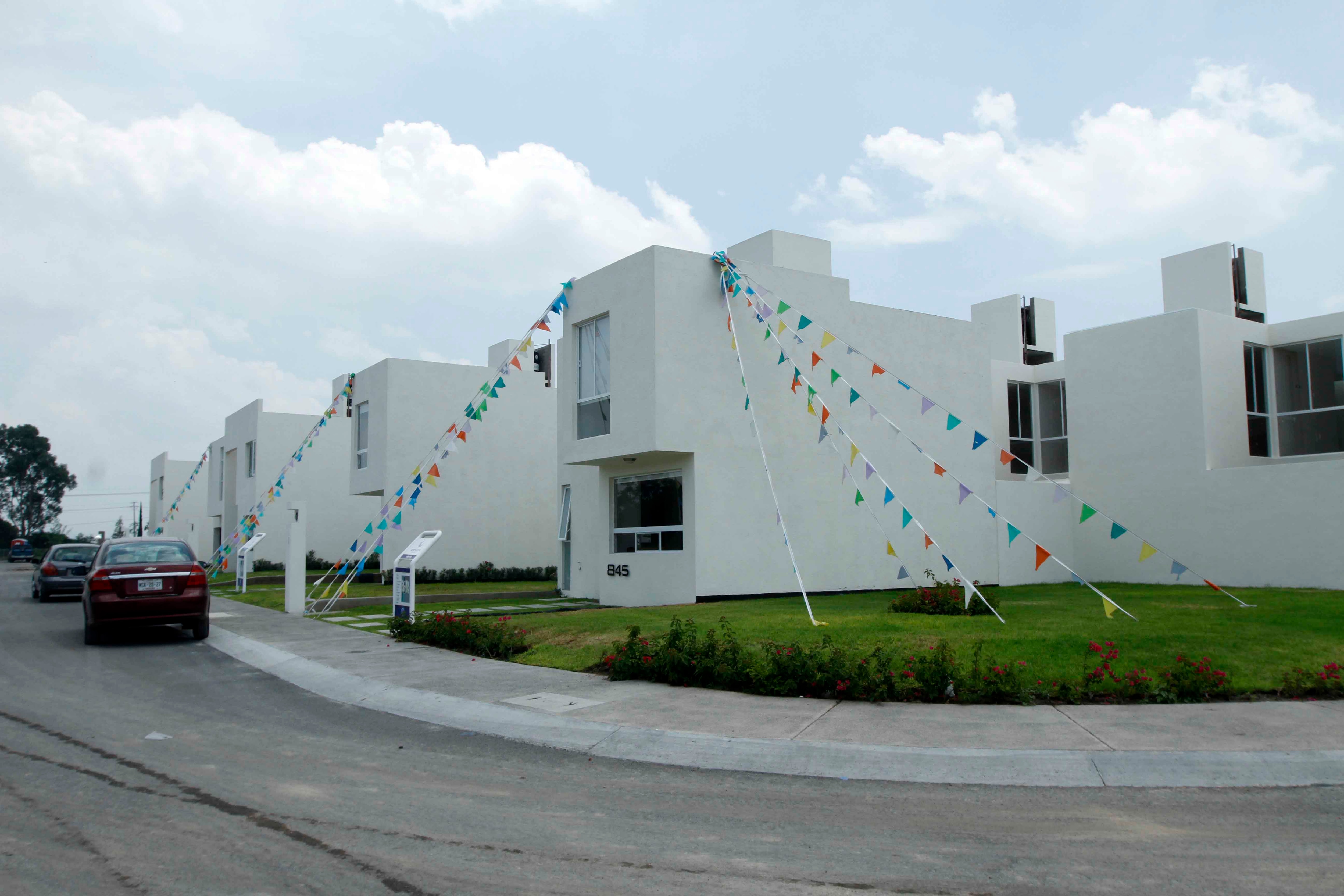 IVEQ, sin recurso para viviendas de policía