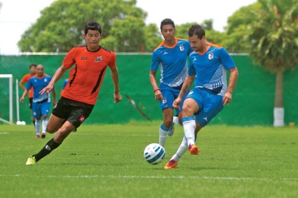 Gallos termina de afinar su plumaje