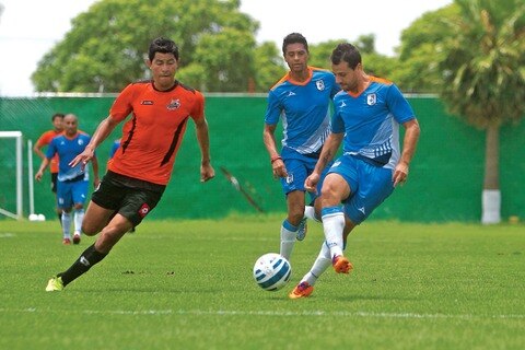 Gallos termina de afinar su plumaje