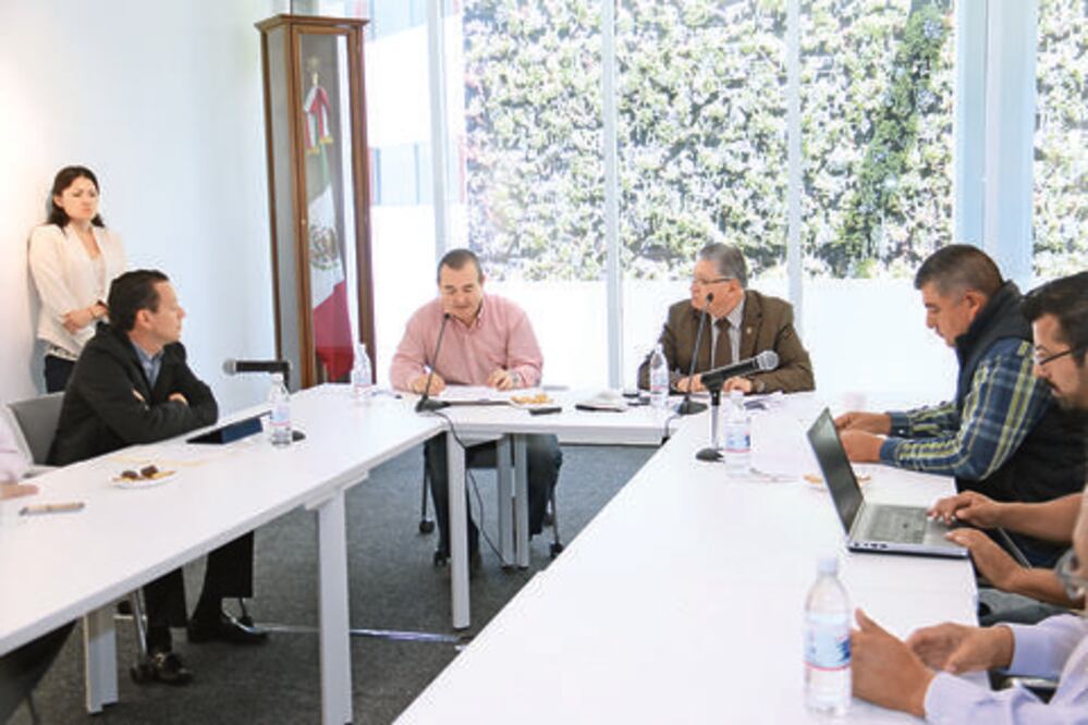 Aprobada, iniciativa para colegiar la CEIG