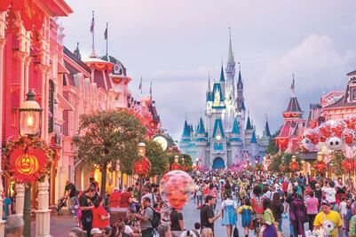 Empleados de Disney y Lego entre arrestados por pornografía infantil en Florida