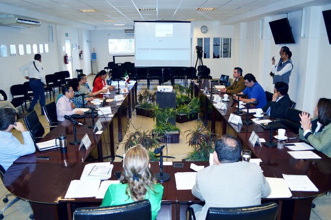 IEEQ presenta programa de capacitación