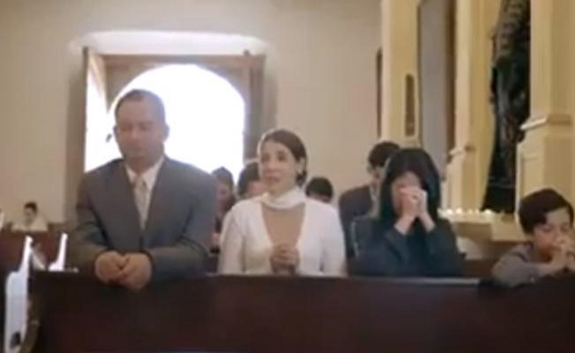 Dieron 15 mil pesos en parroquia por grabar video de “la niña bien”