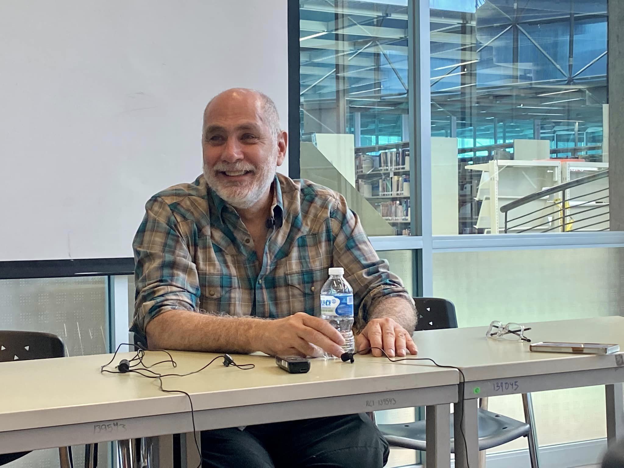 Los jóvenes sí leen: Guillermo Arriaga