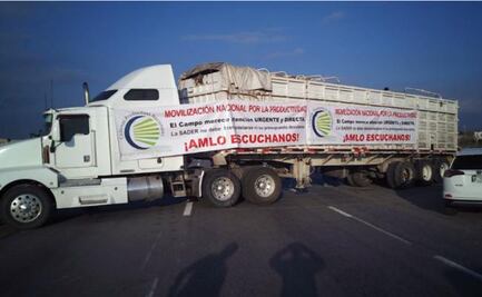 Agricultores bloquean la carretera 57 en San Luis Potosí