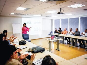 Proyectan erradicar segregación escolar