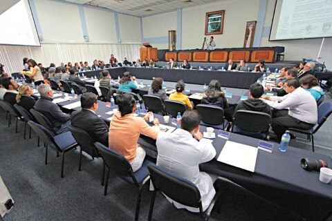 Oficial, comienzo  de campañas en UAQ
