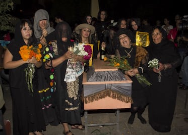 Todo un éxito las Plañideras de SJR