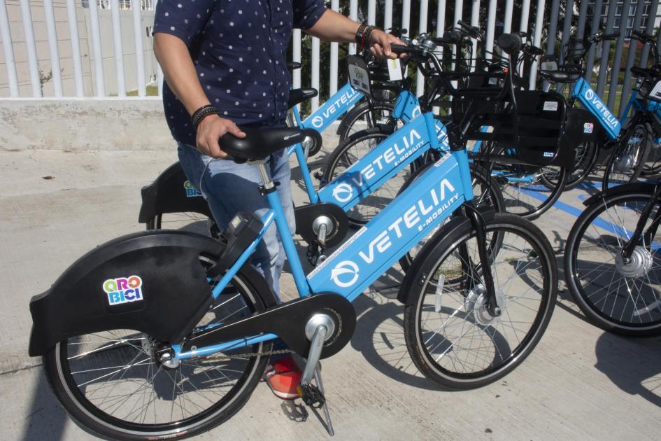 Arranca sistema de bicis eléctricas 