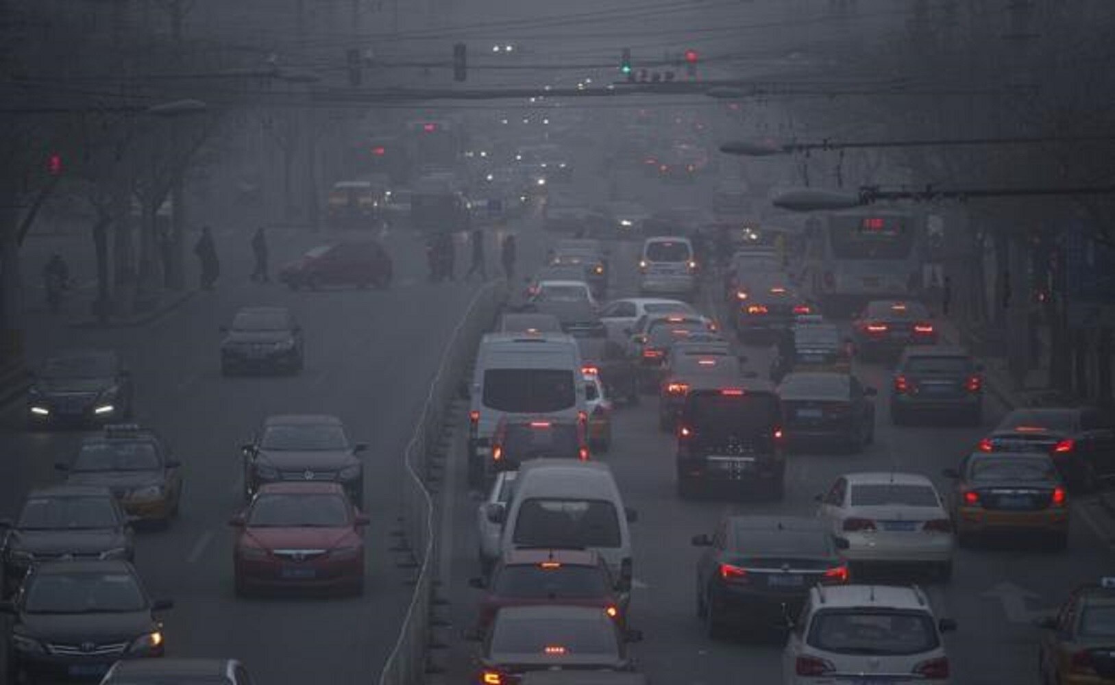 Los productos de limpieza contaminan igual que los coches