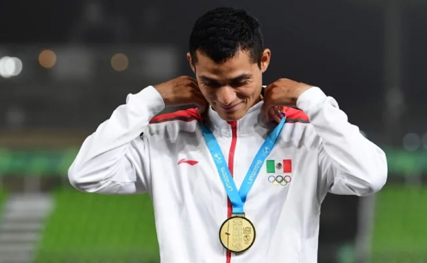 Medallista mexicano acusado de golpear y amenazar de muerte a su exnovia