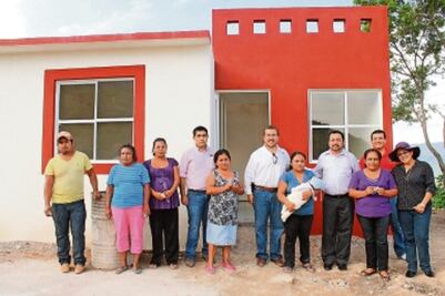 Casi concluidas, 22 casas en Jalpan