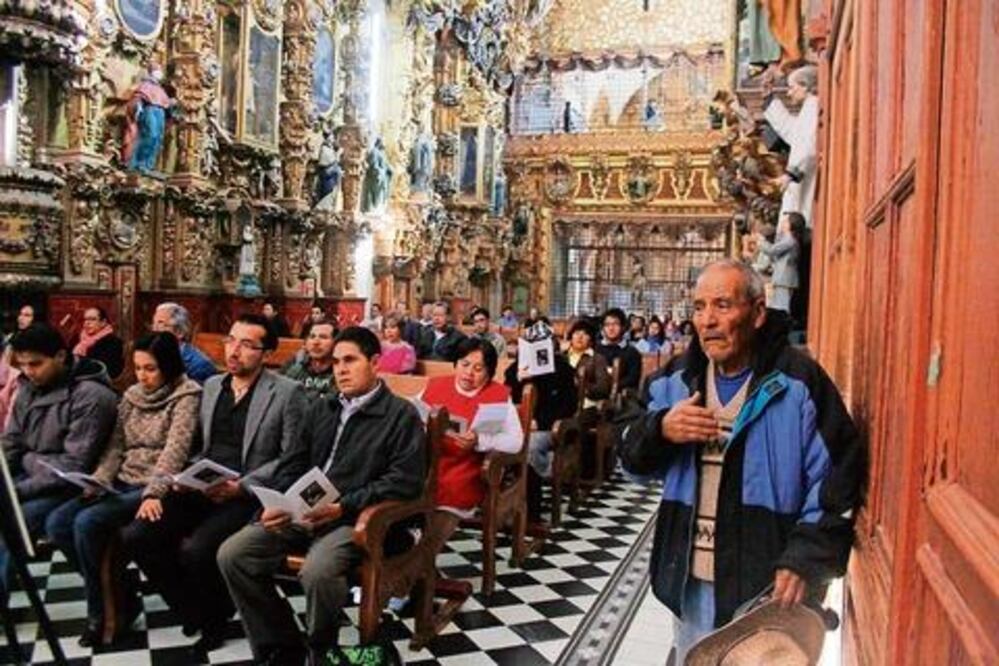 Celebra obispo  a la  Sagrada Familia 