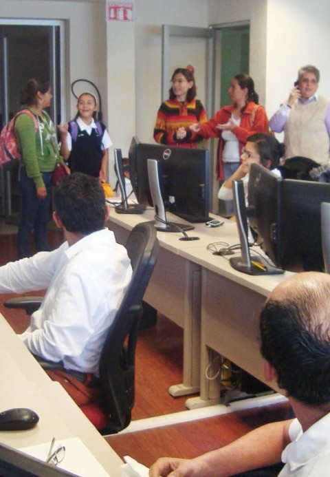 Localizan a estudiante sordomuda extraviada