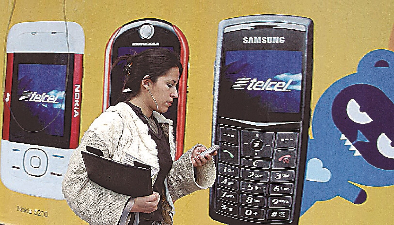 Piden límites a Telcel en licitación de 2.5 GHz